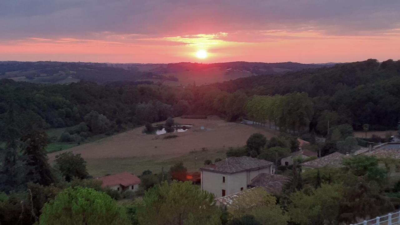 圣鲁昂酒店 Aurignac  外观 照片